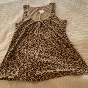 Leopard print NWT tank